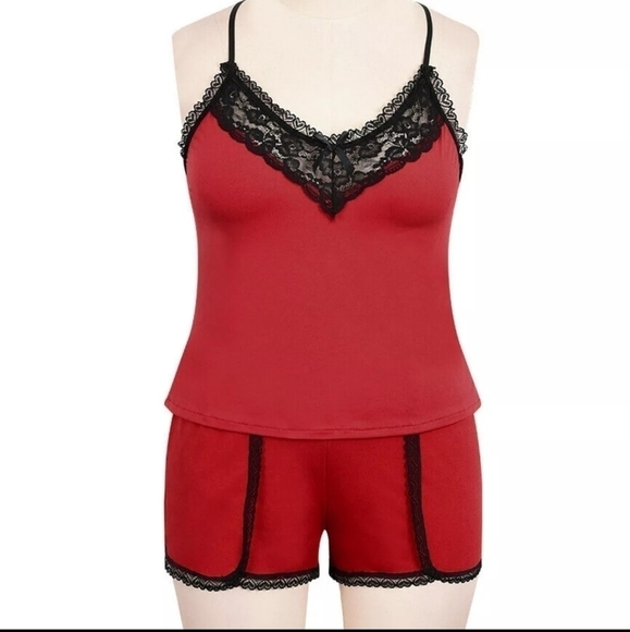 TWO-PIECE Lace Trim Lingerie Shorts and Camisole Set Pajamas - Picture 2 of 5